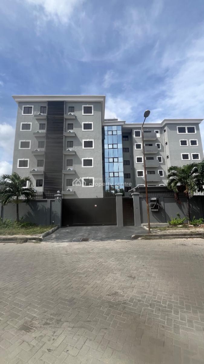 Spacious 3 Bedroom Apartment, Lekki Phase 1, Lekki, Lagos, Flat / Apartment for Rent