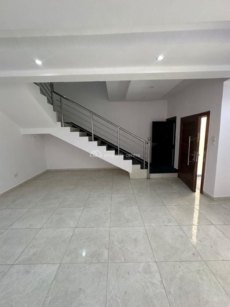Luxury and Service 2 Bedroom Maisonette with Bq, Horizon Extension, Ikate, Lekki, Lagos, Terraced Duplex for Rent
