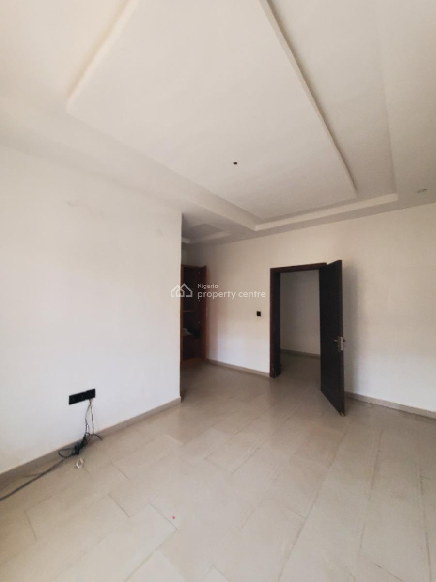 *superluxury Serviced 3bedroom Comes with  Central  Generator, Games Village, Kaura, Abuja, Flat / Apartment for Rent