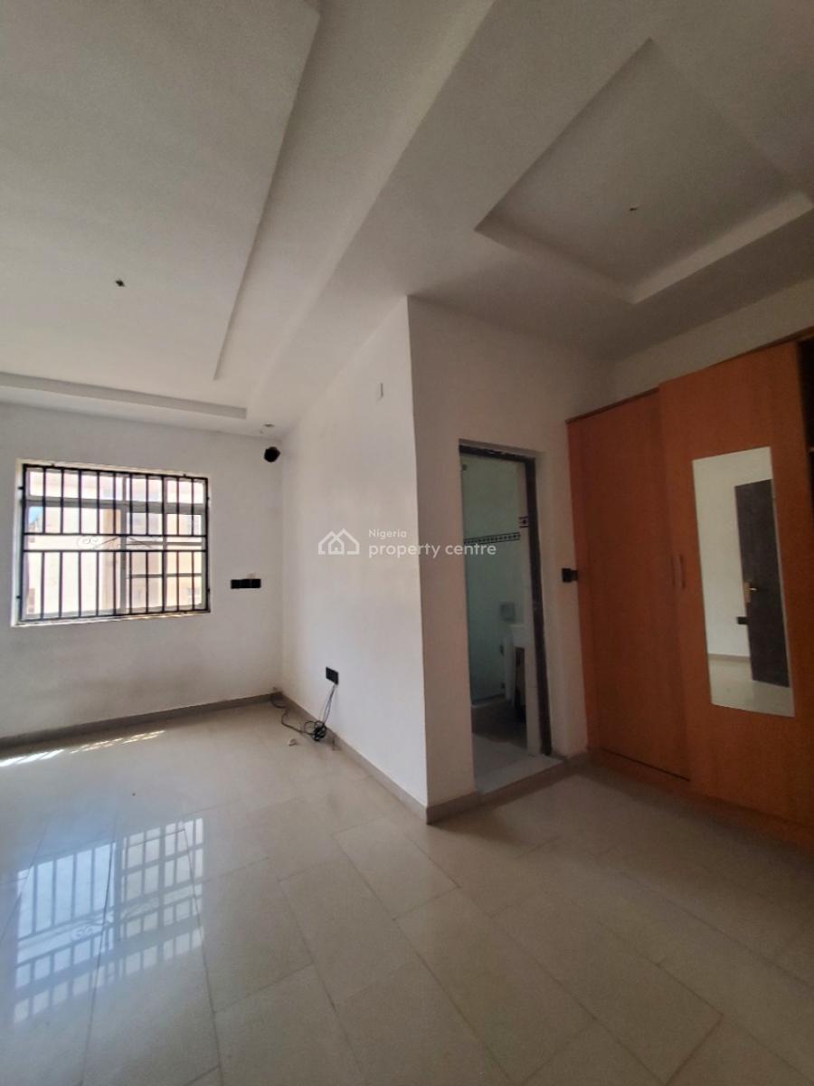 *superluxury Serviced 3bedroom Comes with  Central  Generator, Games Village, Kaura, Abuja, Flat / Apartment for Rent