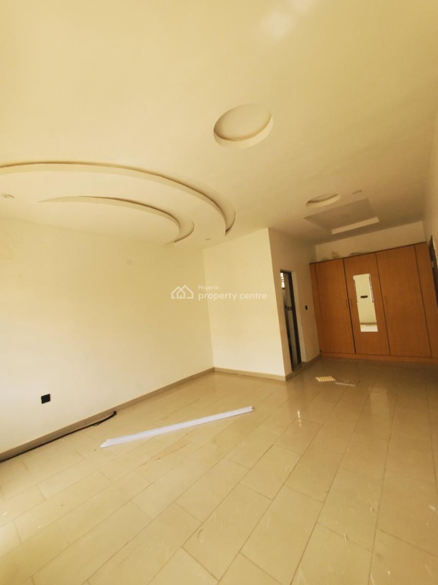 *superluxury Serviced 3bedroom Comes with  Central  Generator, Games Village, Kaura, Abuja, Flat / Apartment for Rent