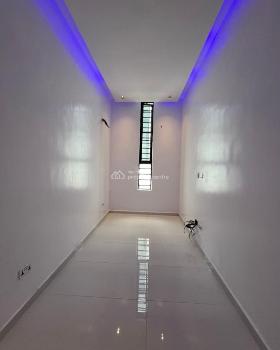 Lovely 4 Bedroom Semi Detached Duplex with Bq, Chevron, Lekki, Lagos, Semi-detached Duplex for Sale