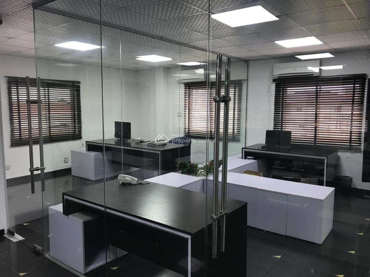 300sqm - 2nd Floor Open-plan Commercial Space, Igbo- Efon Facing Lekki Expressway, Lekki, Lagos, Office Space for Rent