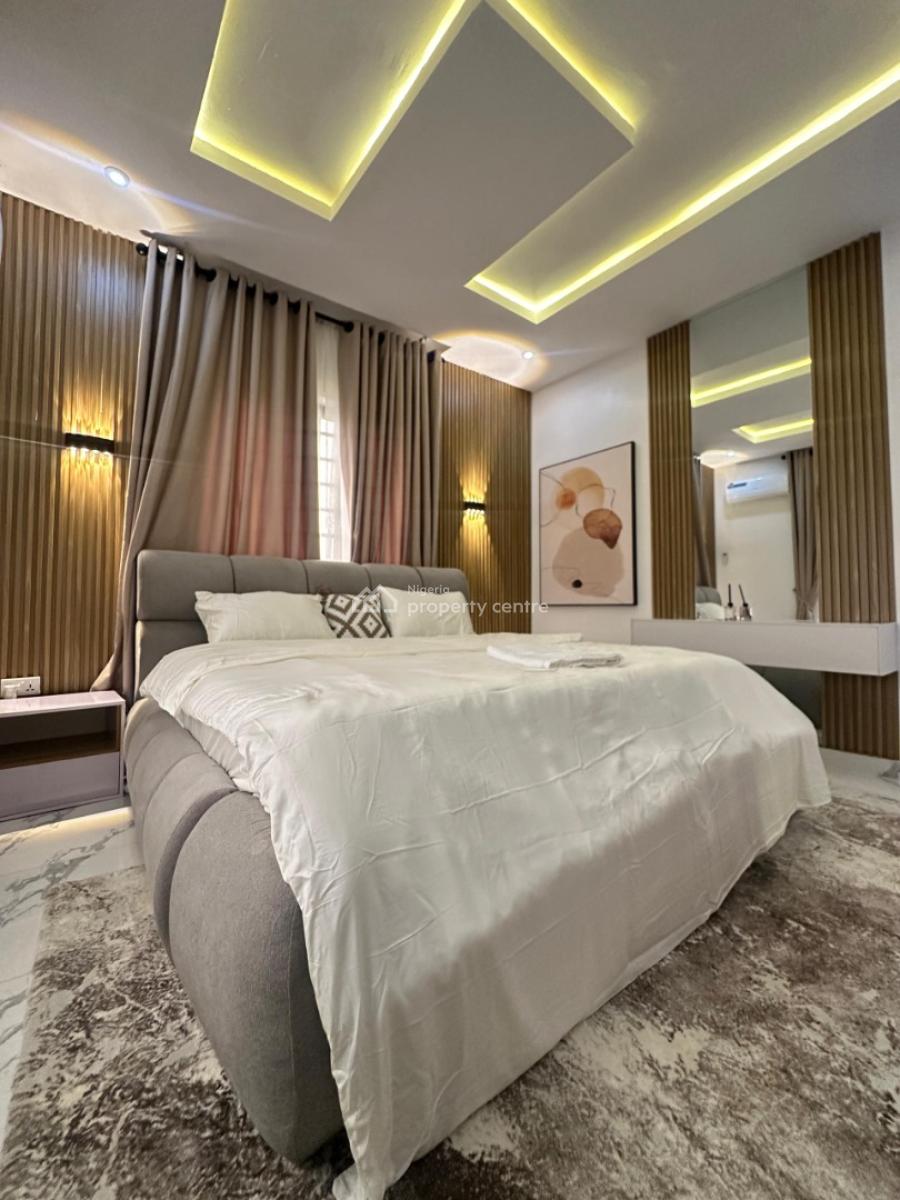 Luxury 2bedroom En-suite Apartment with Speedy Wi-fi and Parking Space, All Rooms Ensuite, Housekeeping, Secured, Comfortable and Serene, Ajah, Lagos, Flat / Apartment Short Let