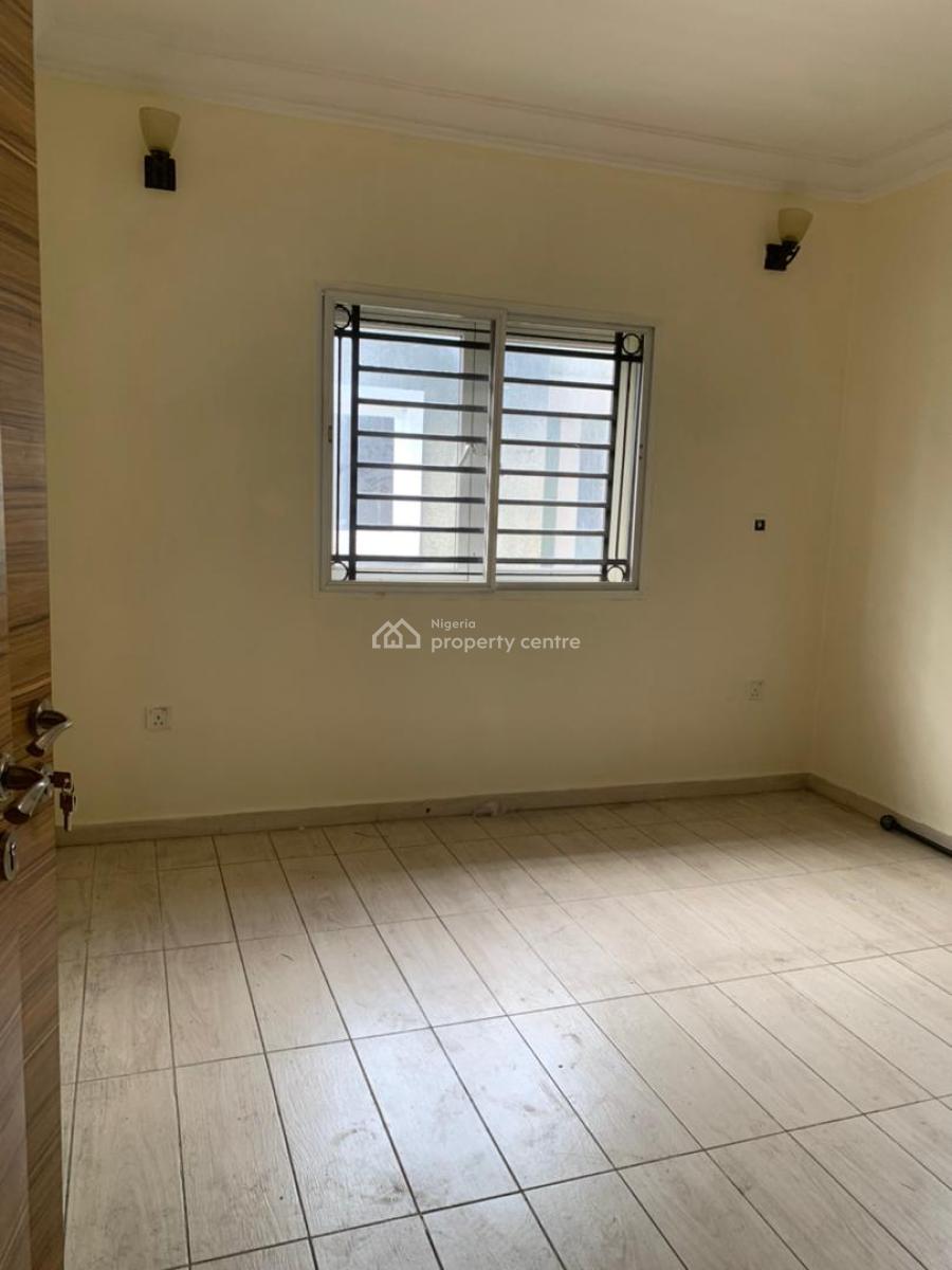 Neat 4 Bedroom Terrace Duplex, Osapa, Lekki, Lagos, Terraced Duplex for Rent
