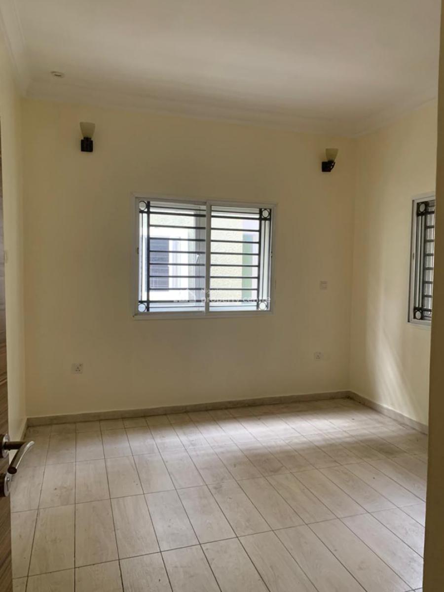 Neat 4 Bedroom Terrace Duplex, Osapa, Lekki, Lagos, Terraced Duplex for Rent