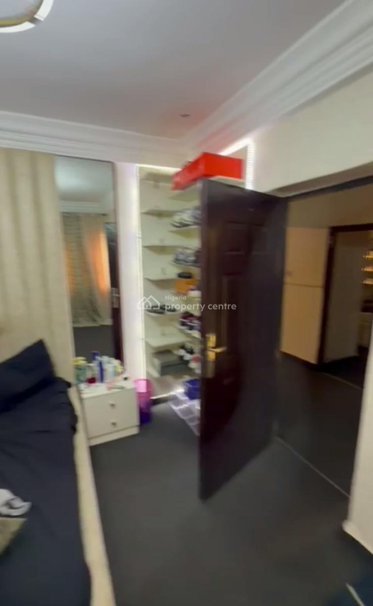 Luxury Spacious Standard 3 Bedroom Apartment  with Bq, Utako, Abuja, Flat / Apartment for Rent