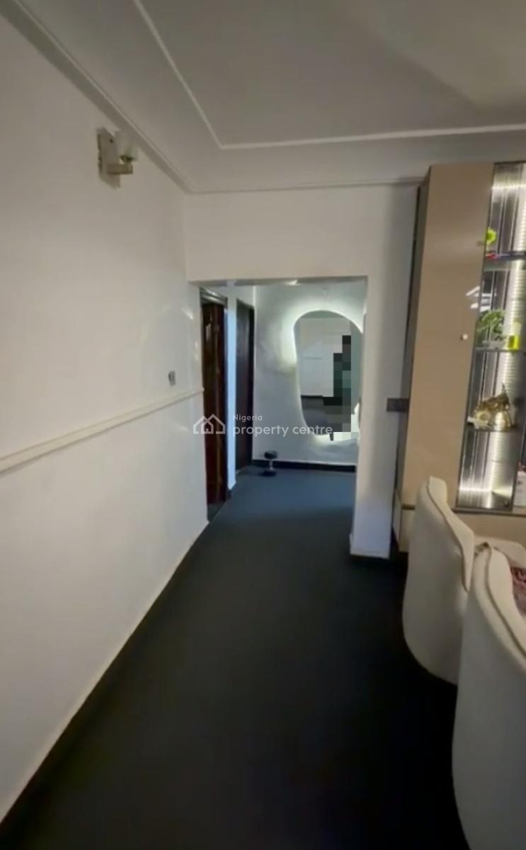 Luxury Spacious Standard 3 Bedroom Apartment  with Bq, Utako, Abuja, Flat / Apartment for Rent