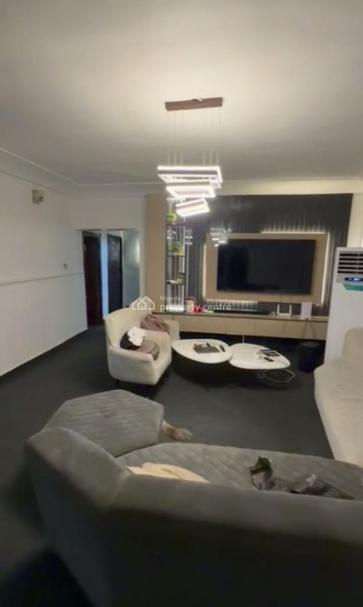 Luxury Spacious Standard 3 Bedroom Apartment  with Bq, Utako, Abuja, Flat / Apartment for Rent