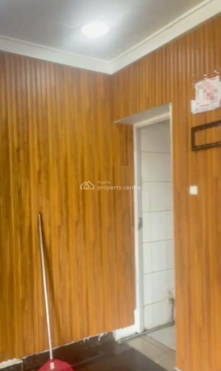 Modern, Massively Spacious Standard Shop Space with in-built Toilet, Gwarinpa, Abuja, Shop for Rent