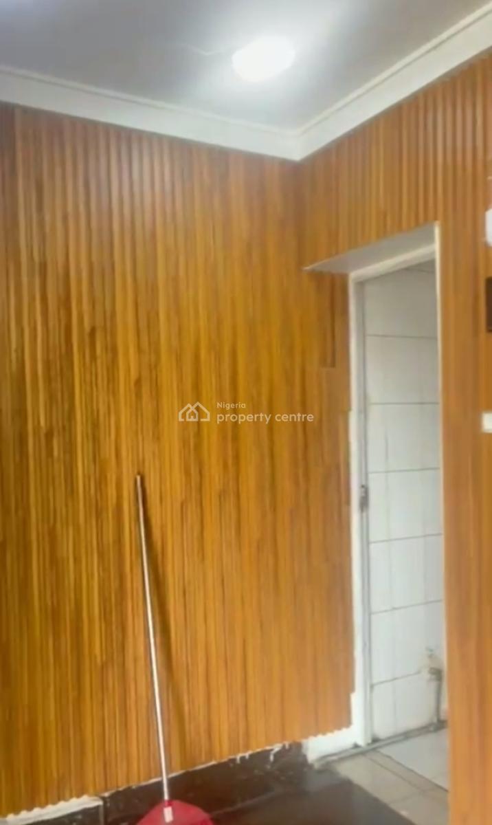 Modern, Massively Spacious Standard Shop Space with in-built Toilet, Gwarinpa, Abuja, Shop for Rent