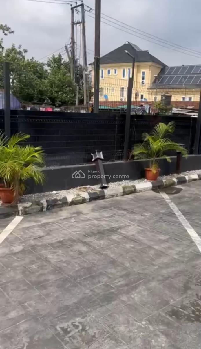 Commercial Property, Osolo Way, Isolo, Lagos, Restaurant / Bar for Sale