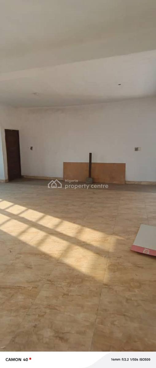 a Shop Space Facing Lekki Epe Express Rd, Lekki Epe Express Way Ikota Lekki, Lekki, Lagos, Shop for Rent