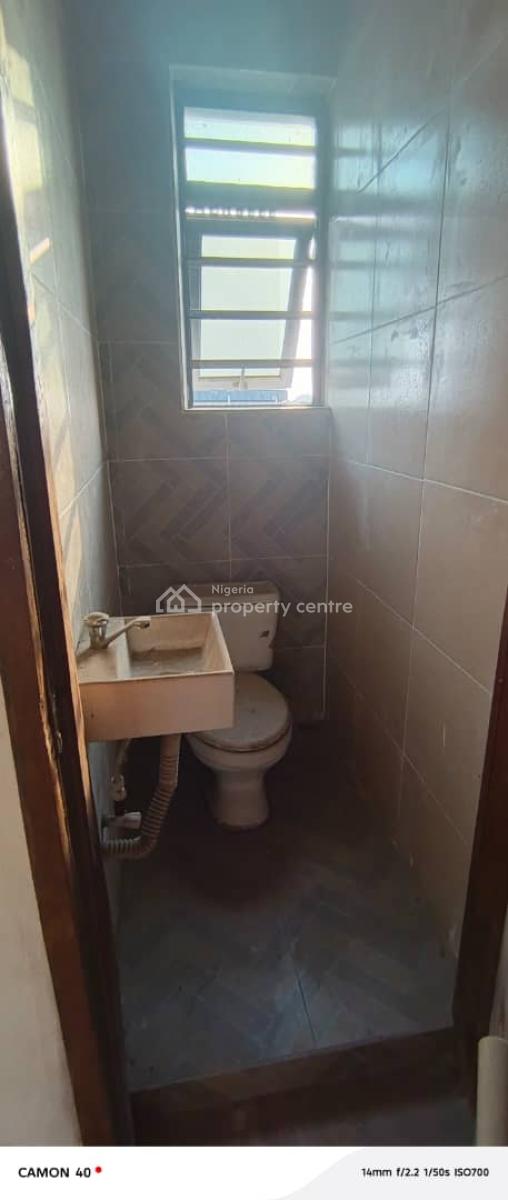 a Shop Space Facing Lekki Epe Express Rd, Lekki Epe Express Way Ikota Lekki, Lekki, Lagos, Shop for Rent