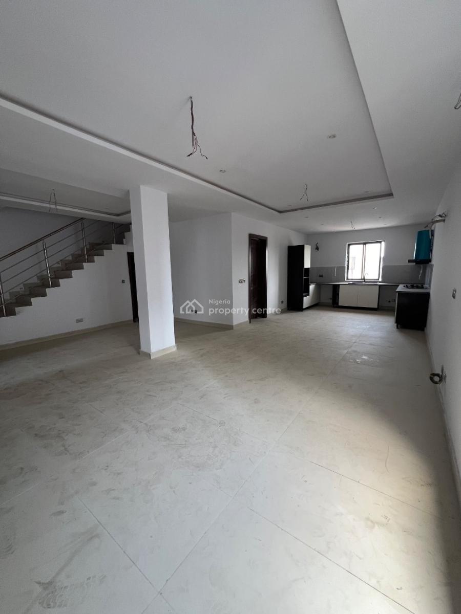 Luxury 4 Bedroom Maisonette, Banana Island Road, Banana Island, Ikoyi, Lagos, Flat / Apartment for Sale