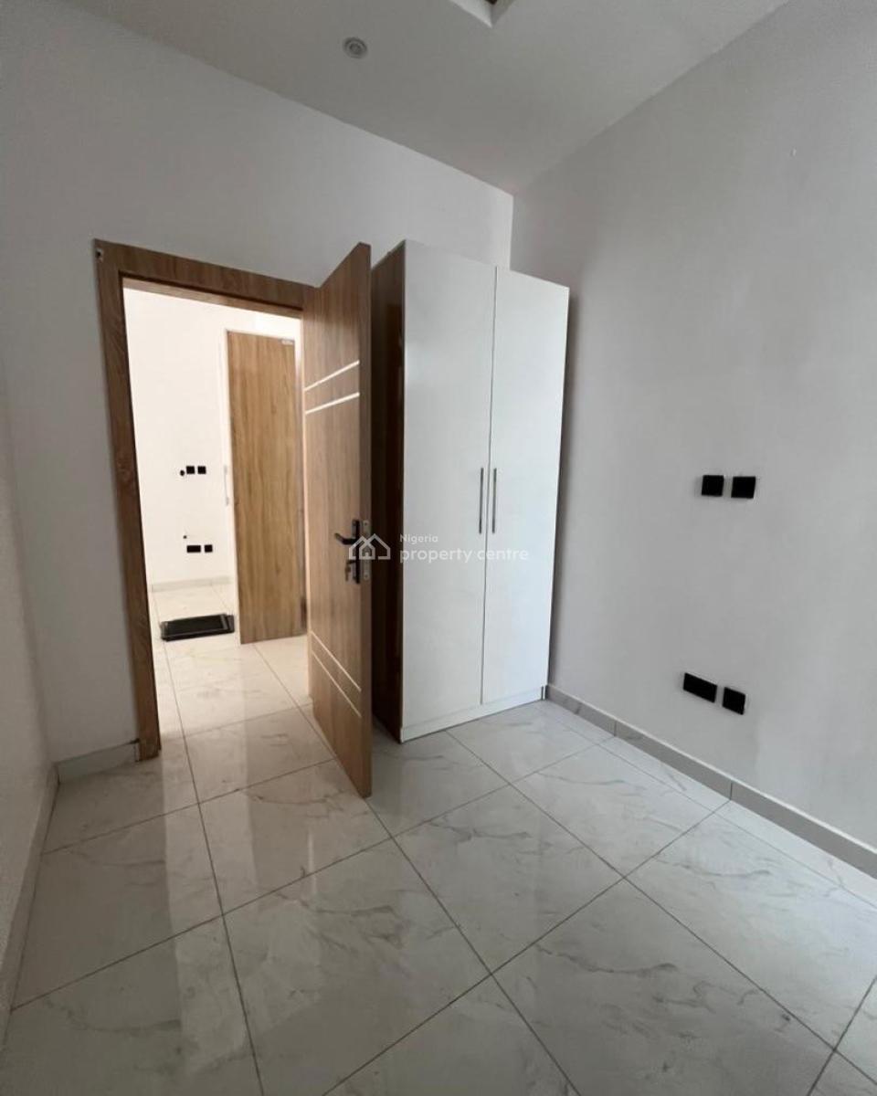 Lovely 4 Bedroom Terrace Duplex with Bq, Chevron, Lekki, Lagos, Terraced Duplex for Sale