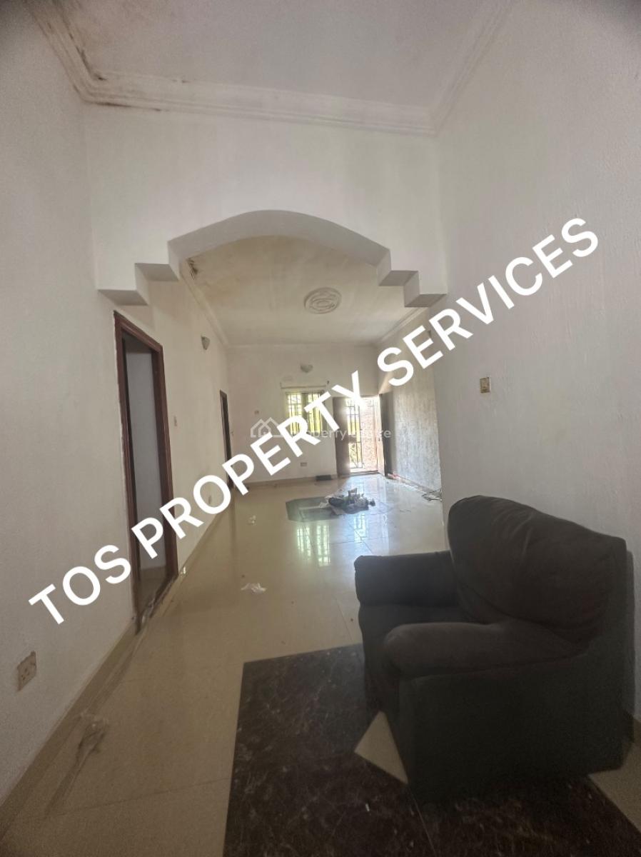 Spacious 3 Bedroom Flat + Balconies, in a Nice & Serene Neighborhood, Yaba, Lagos, Flat / Apartment for Rent