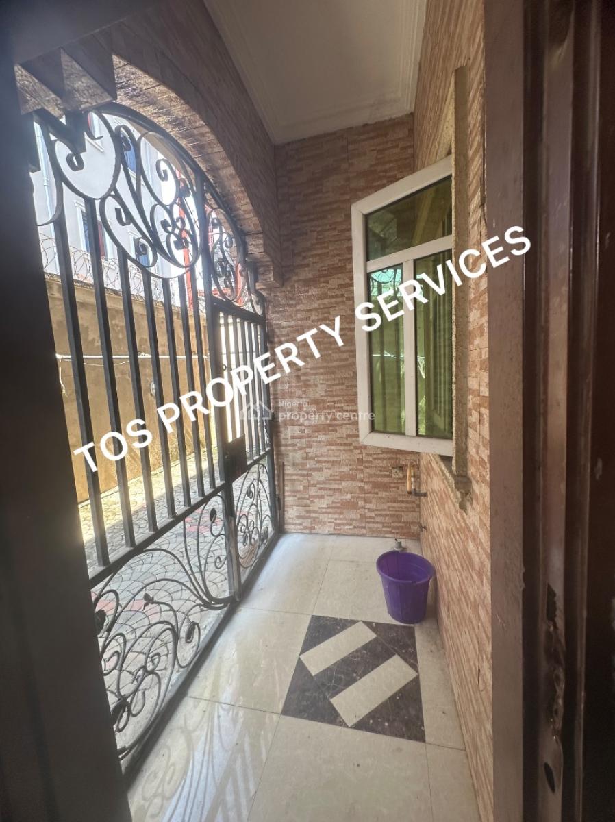 Spacious 3 Bedroom Flat + Balconies, in a Nice & Serene Neighborhood, Yaba, Lagos, Flat / Apartment for Rent