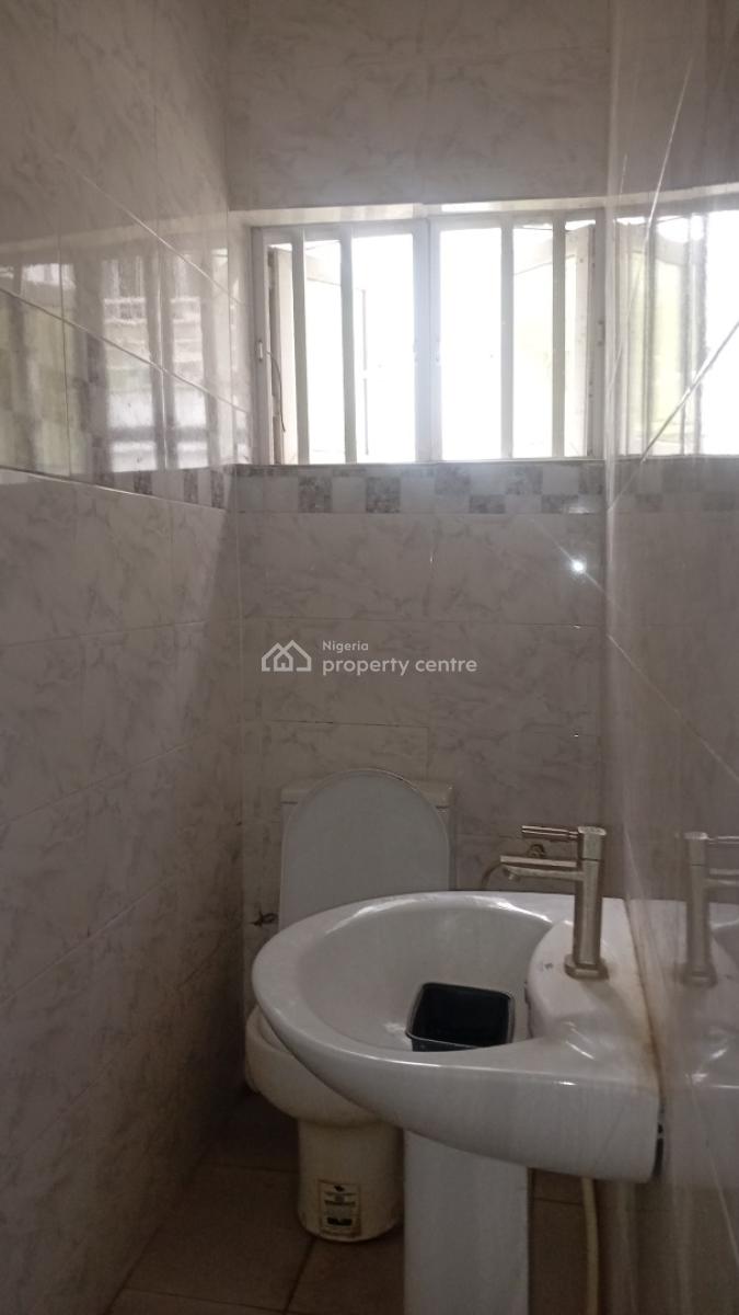 3 Bedroom Apartment, 4 Lukmon Lawal Street,  Marshy Hill Estate, Ado, Ajah, Lagos, Flat / Apartment for Rent