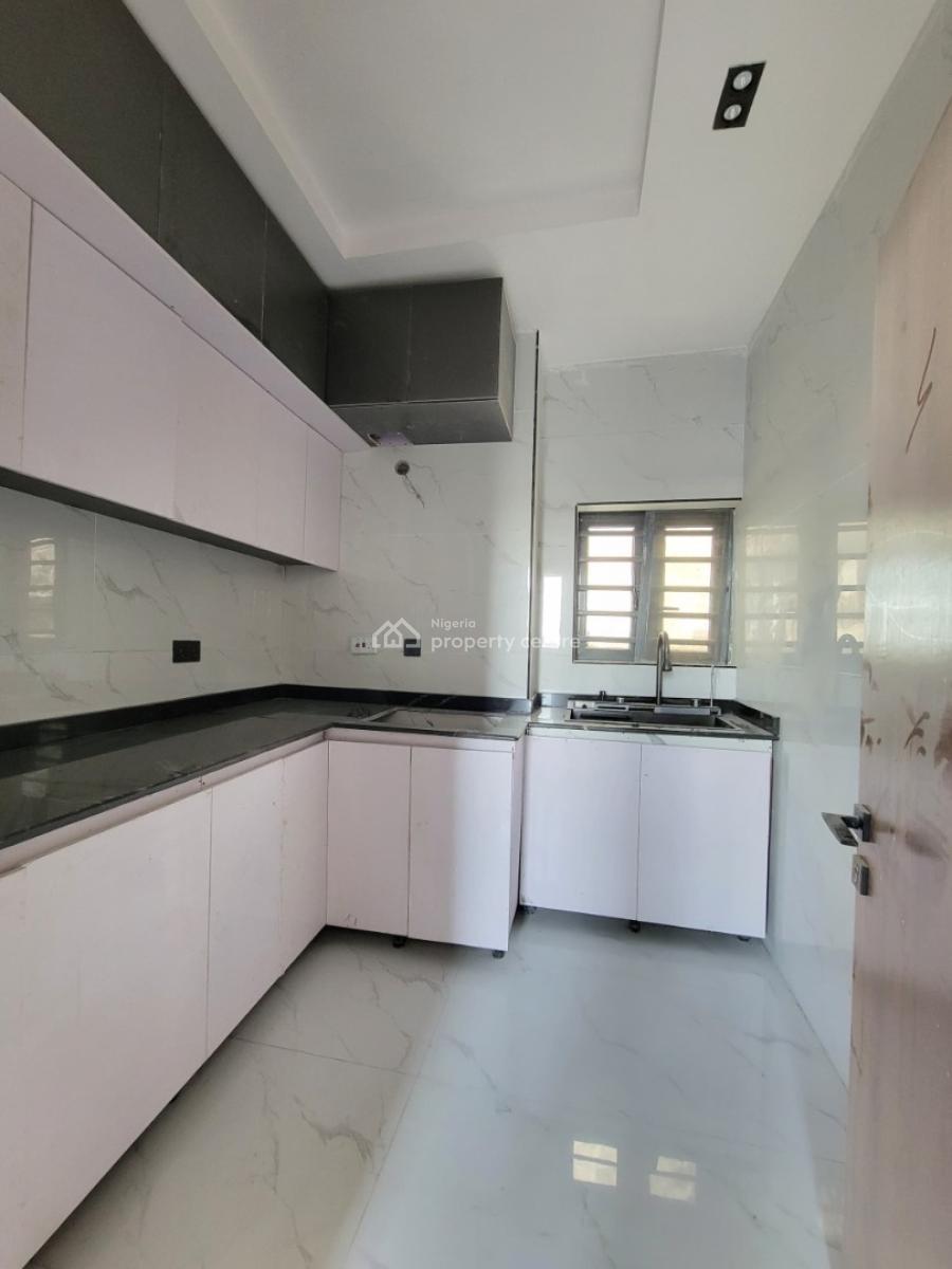 Clean 1 Bedroom Flat, Orchid Road, Lekki, Lagos, Mini Flat (room and Parlour) for Sale