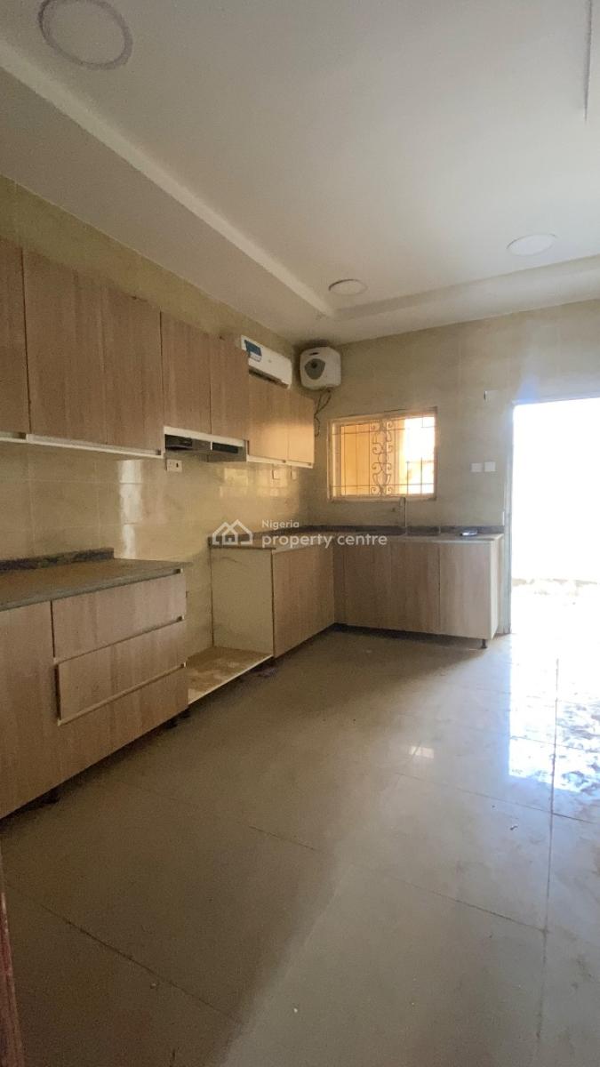 Luxury 4 Bedroom Terrace Duplex + Bq  Mbora, Mbora (nbora), Abuja, Terraced Duplex for Rent