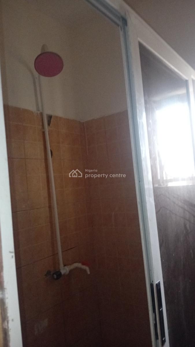 Newly Renovated 3bedroom Apartment, 6 Linus Emmanuel Street, Sunny Estate, Ado, Ajah, Lagos, Flat / Apartment for Rent