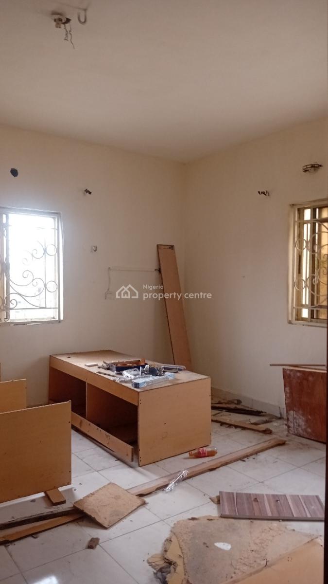 Newly Renovated 3bedroom Apartment, 6 Linus Emmanuel Street, Sunny Estate, Ado, Ajah, Lagos, Flat / Apartment for Rent