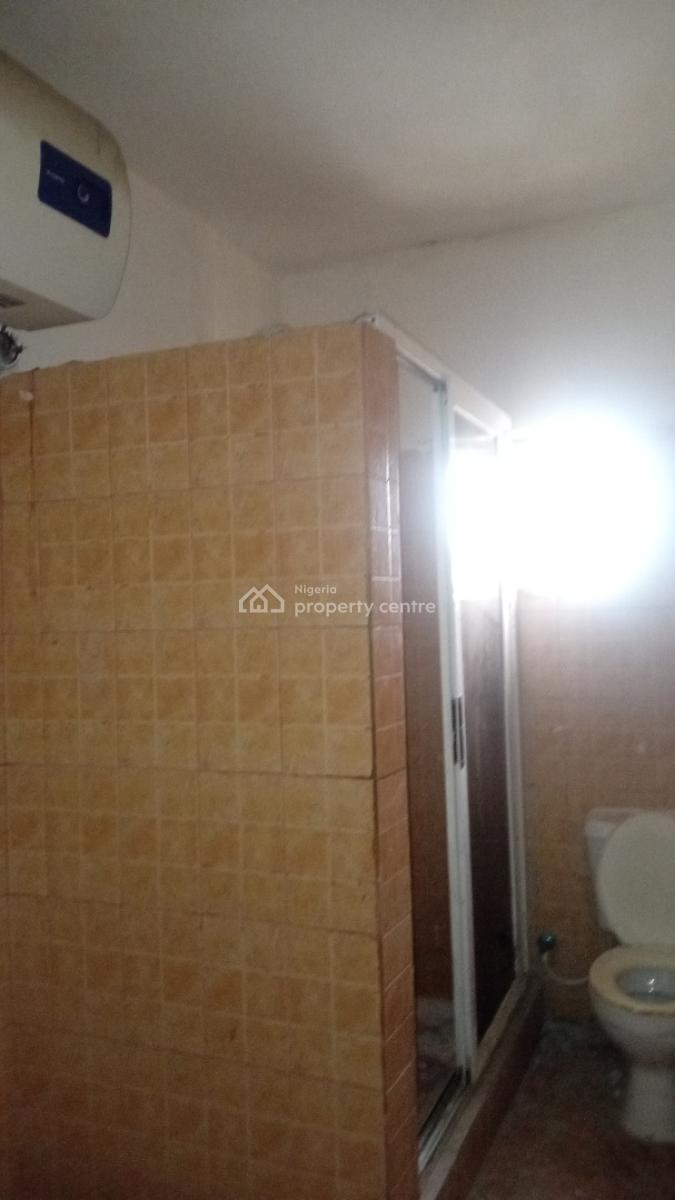 Newly Renovated 3bedroom Apartment, 6 Linus Emmanuel Street, Sunny Estate, Ado, Ajah, Lagos, Flat / Apartment for Rent