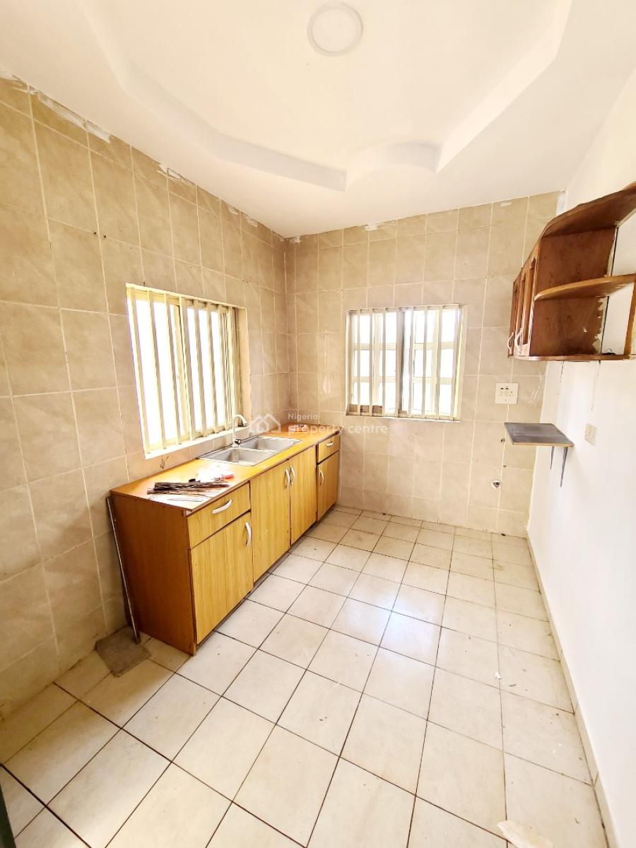 Newly Renovated 3 Bedroom Flat Self Service, Agungi/idado Estate, Agungi, Lekki, Lagos, Flat / Apartment for Rent