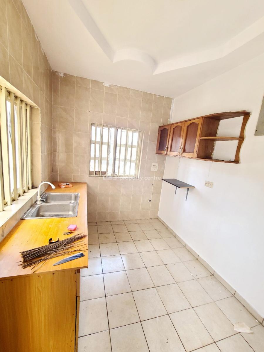 Newly Renovated 3 Bedroom Flat Self Service, Agungi/idado Estate, Agungi, Lekki, Lagos, Flat / Apartment for Rent