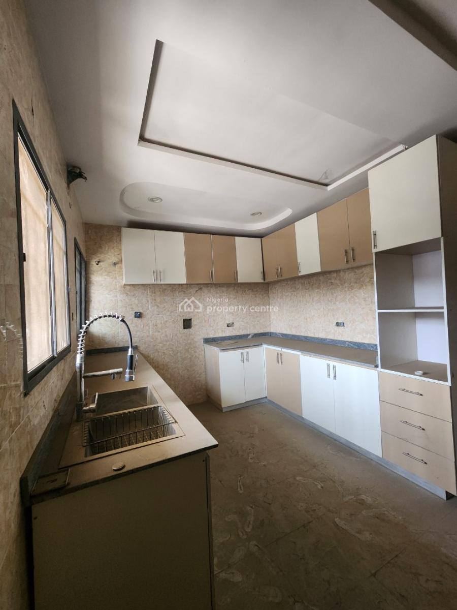 5 Bedroom Terraced Duplex (corner Piece), Naf Valley Estate, Asokoro District, Abuja, Terraced Duplex for Sale