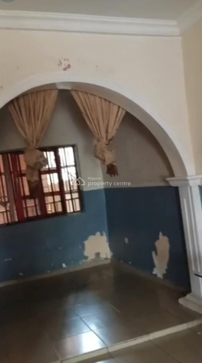 Distress Sell 2 Bedrooms Semi Detached Bungalow with Bq in Estate, Lugbe District, Abuja, Semi-detached Bungalow for Sale