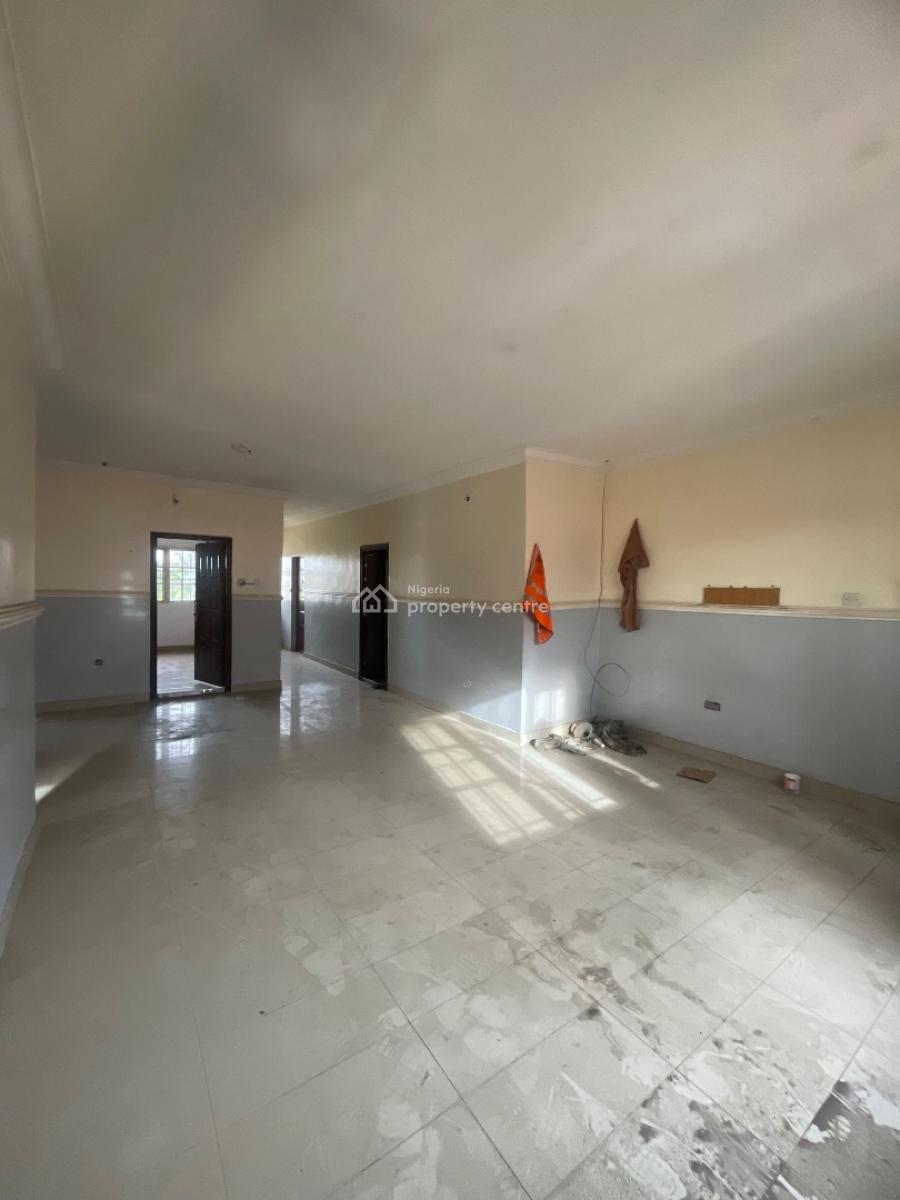 Spacious 3 Bed Upstairs, Ado, Ado, Ajah, Lagos, House for Rent