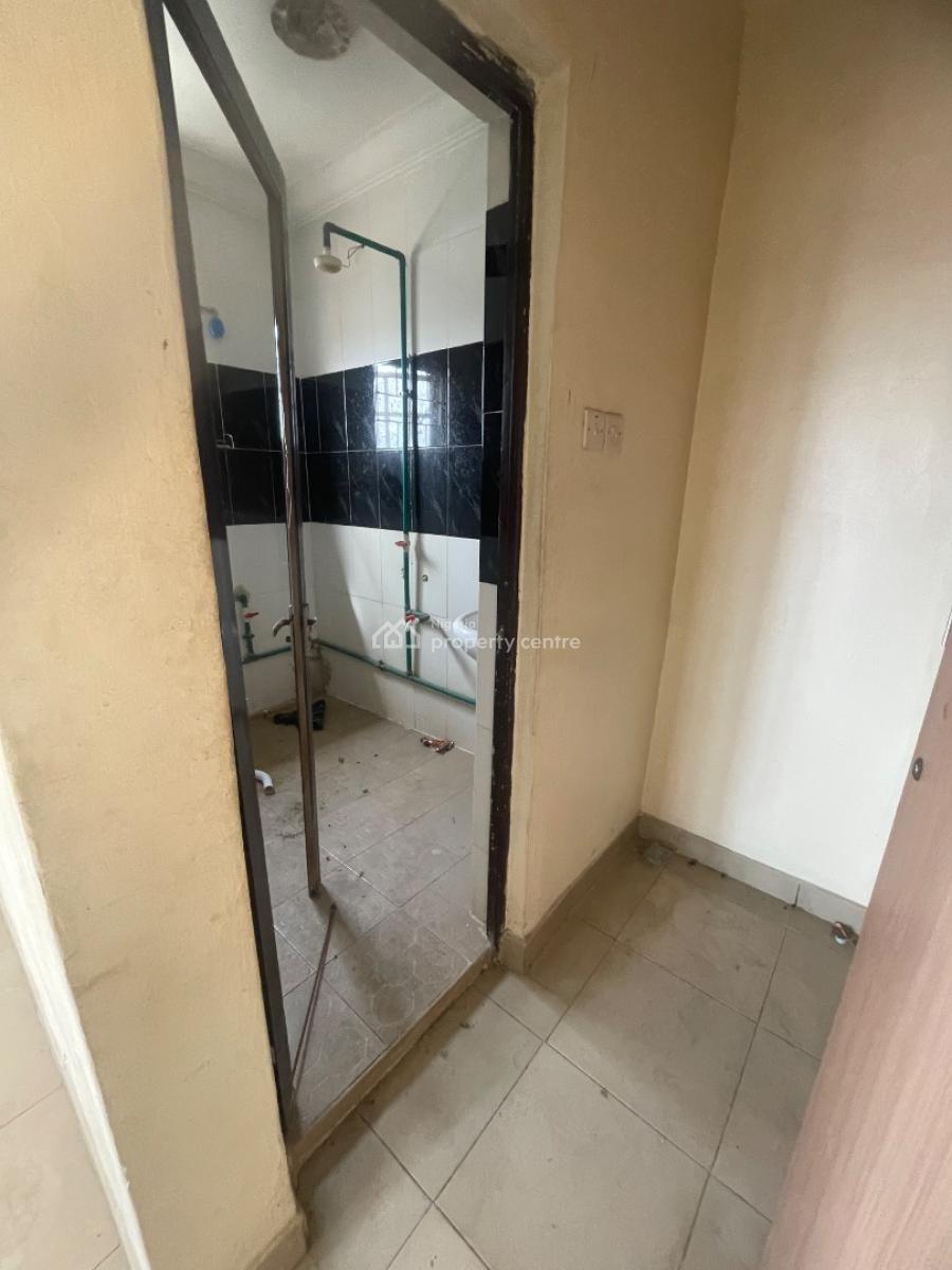 Spacious 3 Bedroom Upstairs, Ado, Ajah, Lagos, House for Rent