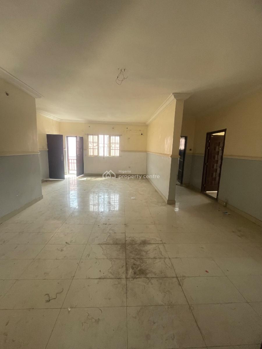Spacious 3 Bedroom Upstairs, Ado, Ajah, Lagos, House for Rent