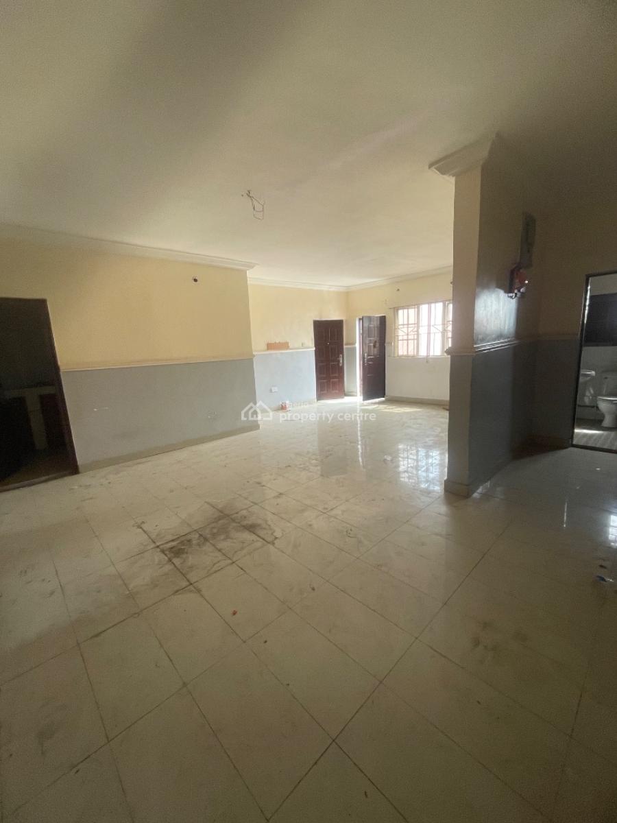 Spacious 3 Bedroom Upstairs, Ado, Ajah, Lagos, House for Rent
