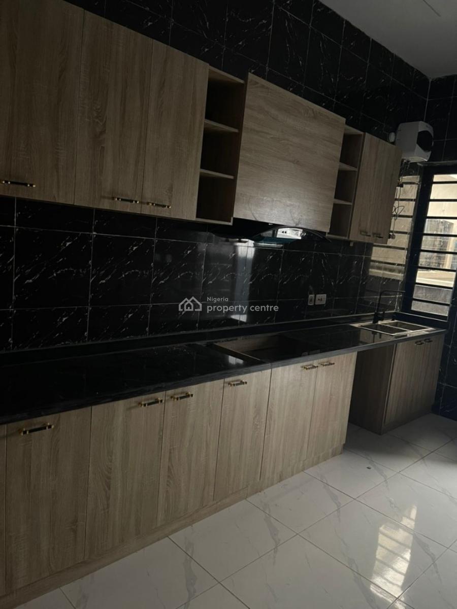 Luxury Living in Ikota, Lekki Newly Built 4 Bedroom Semi-duolex, Ikota, Lekki, Lagos, Semi-detached Duplex for Rent