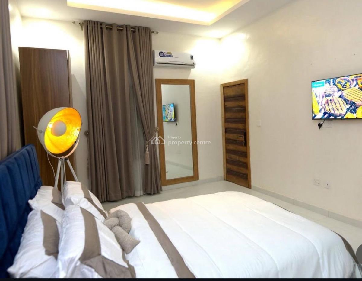 Secured 2 Bedrooms Apartment, Whitesand Street, Lekki Right, Lekki, Lagos, Flat / Apartment Short Let