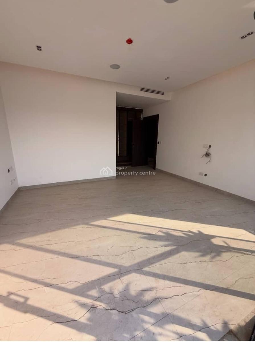 7 Bedroom Detached Duplex Spacious Compound Maitama, Maitama District, Abuja, Detached Duplex for Sale