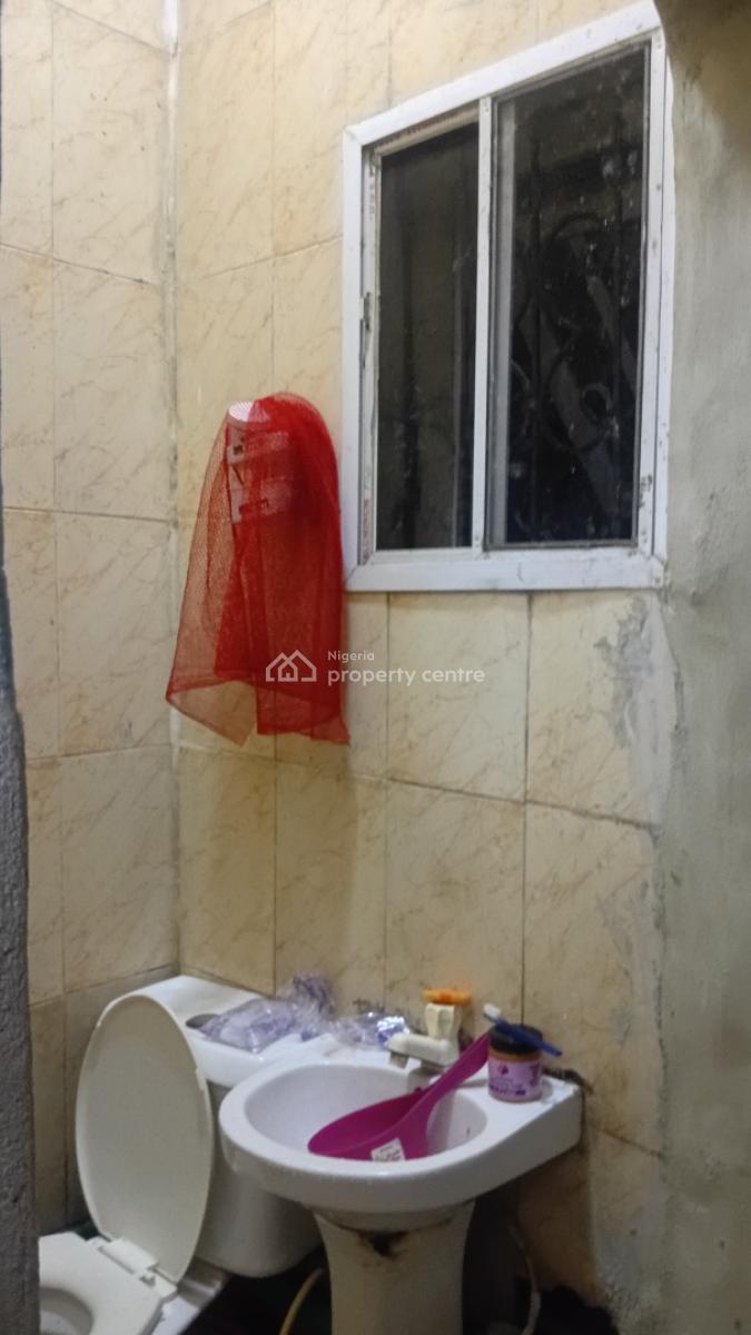 Standard Luxury Studio Roomself Contain, 15 Collins Charles Street, Rockstone Villa Estate, Badore, Ajah, Lagos, Self Contain (single Rooms) for Rent