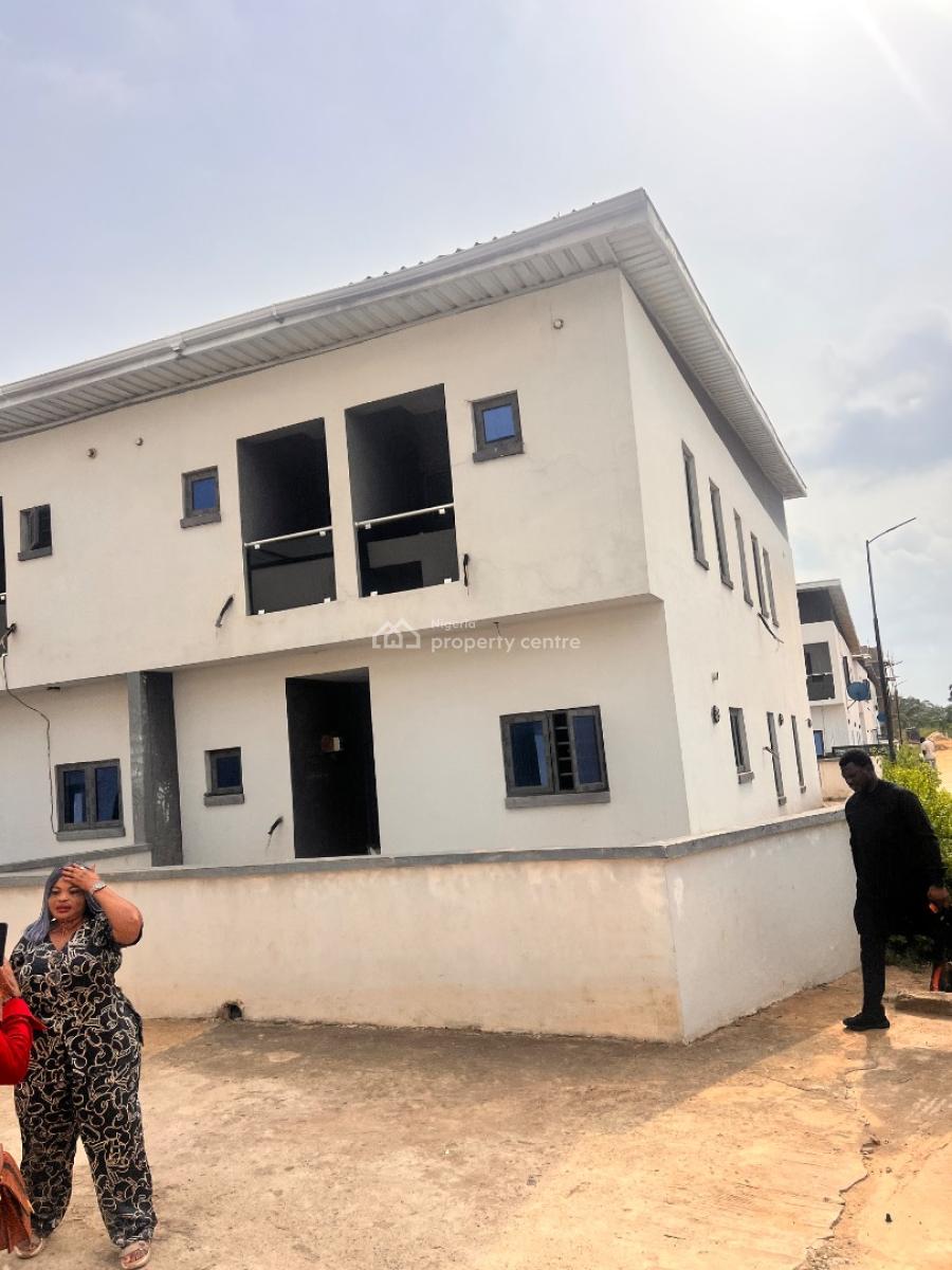 3 Bedroom Terrace + Bq, Queens Garden Annex  Ii, Magodo, Lagos, Terraced Duplex for Sale