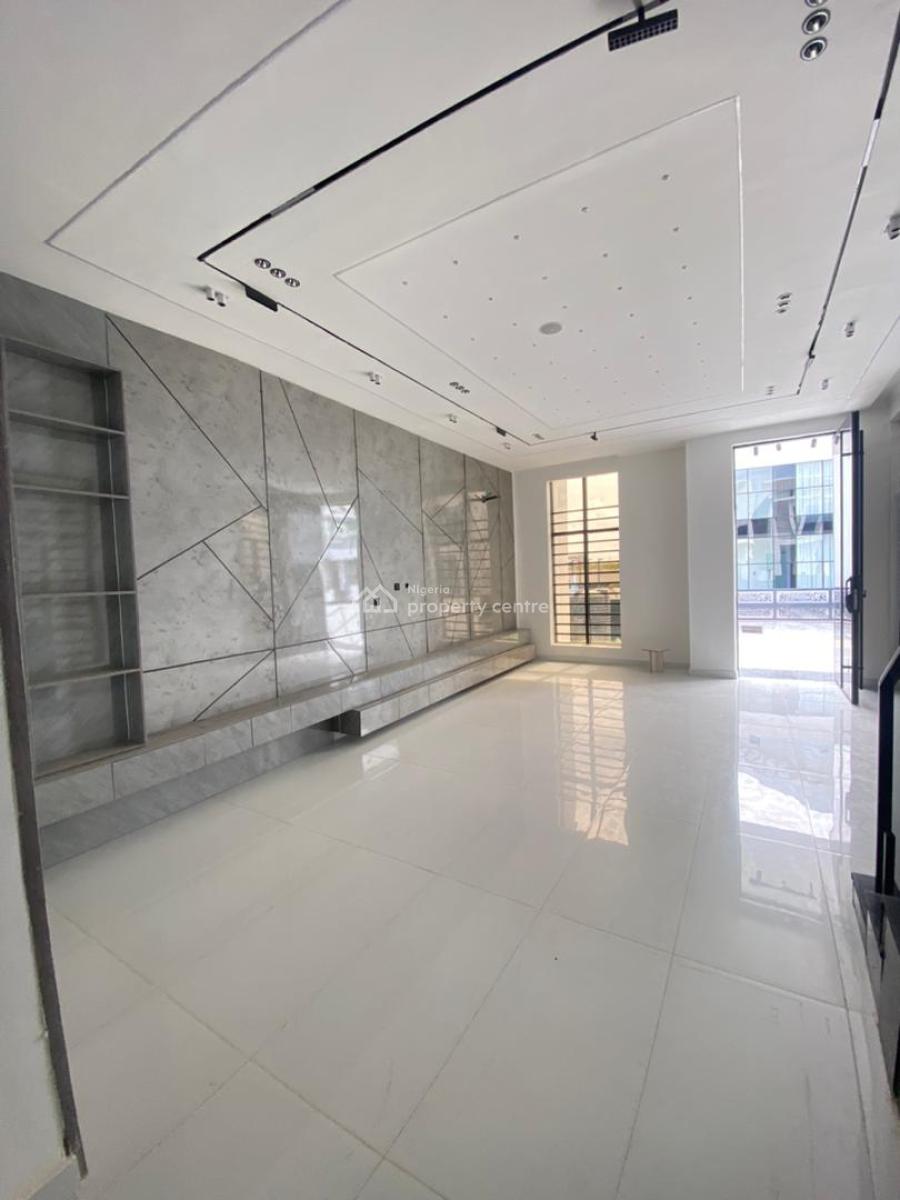 5 Bedroom Fully Detached Duplex with Bq and Swimming Pool, 5 Bedroom Fully Detached Duplex with Bq and Swimming Pool in Chevron, Lekki, Lagos, Detached Duplex for Sale