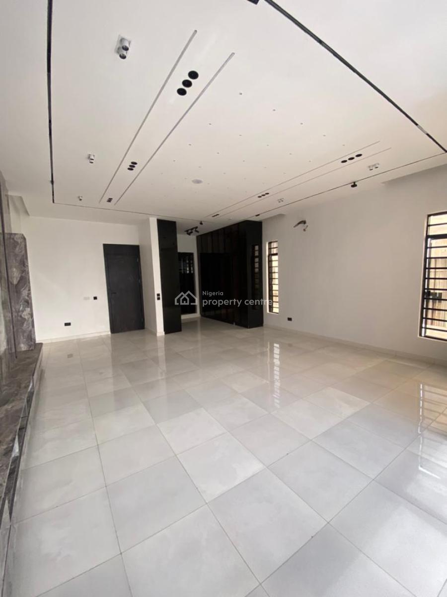 5 Bedroom Fully Detached Duplex with Bq and Swimming Pool, 5 Bedroom Fully Detached Duplex with Bq and Swimming Pool in Chevron, Lekki, Lagos, Detached Duplex for Sale