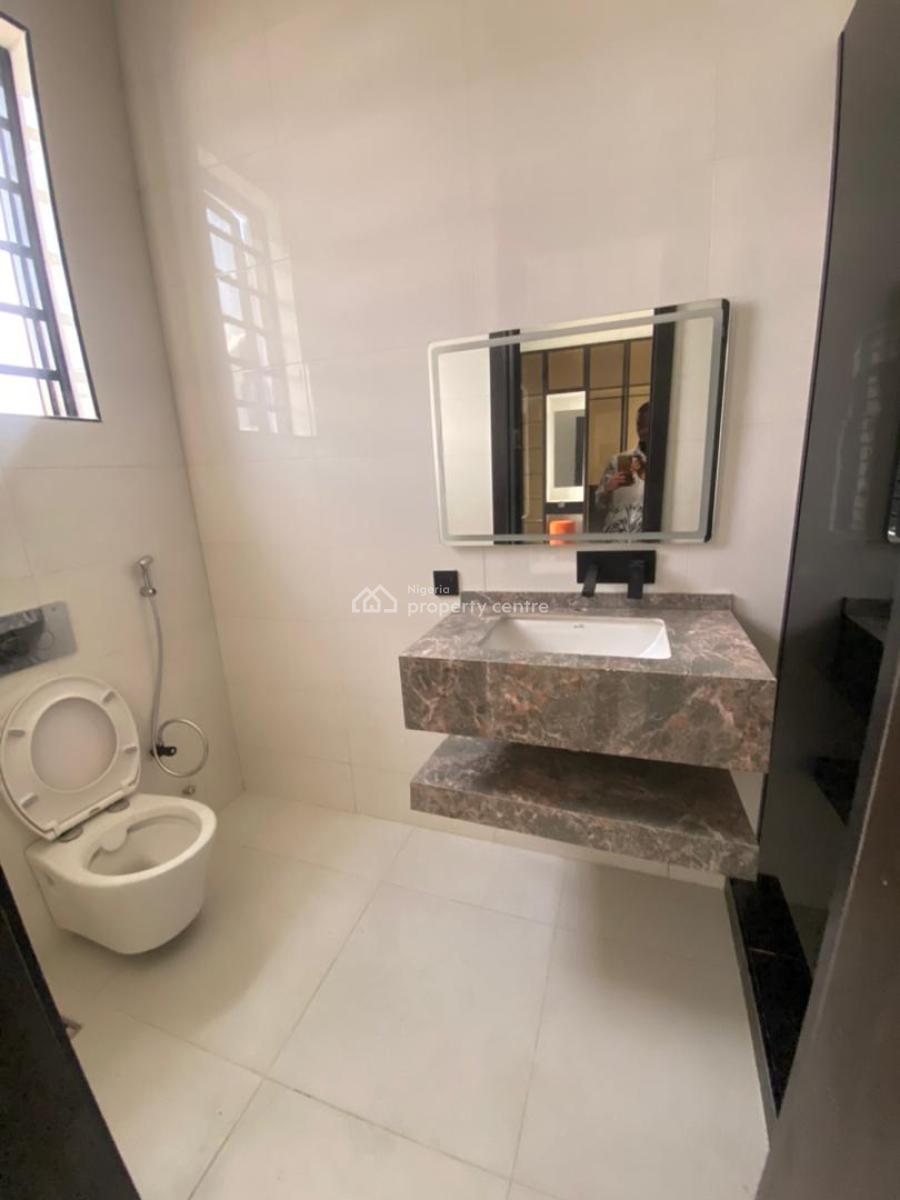 5 Bedroom Fully Detached Duplex with Bq and Swimming Pool, 5 Bedroom Fully Detached Duplex with Bq and Swimming Pool in Chevron, Lekki, Lagos, Detached Duplex for Sale