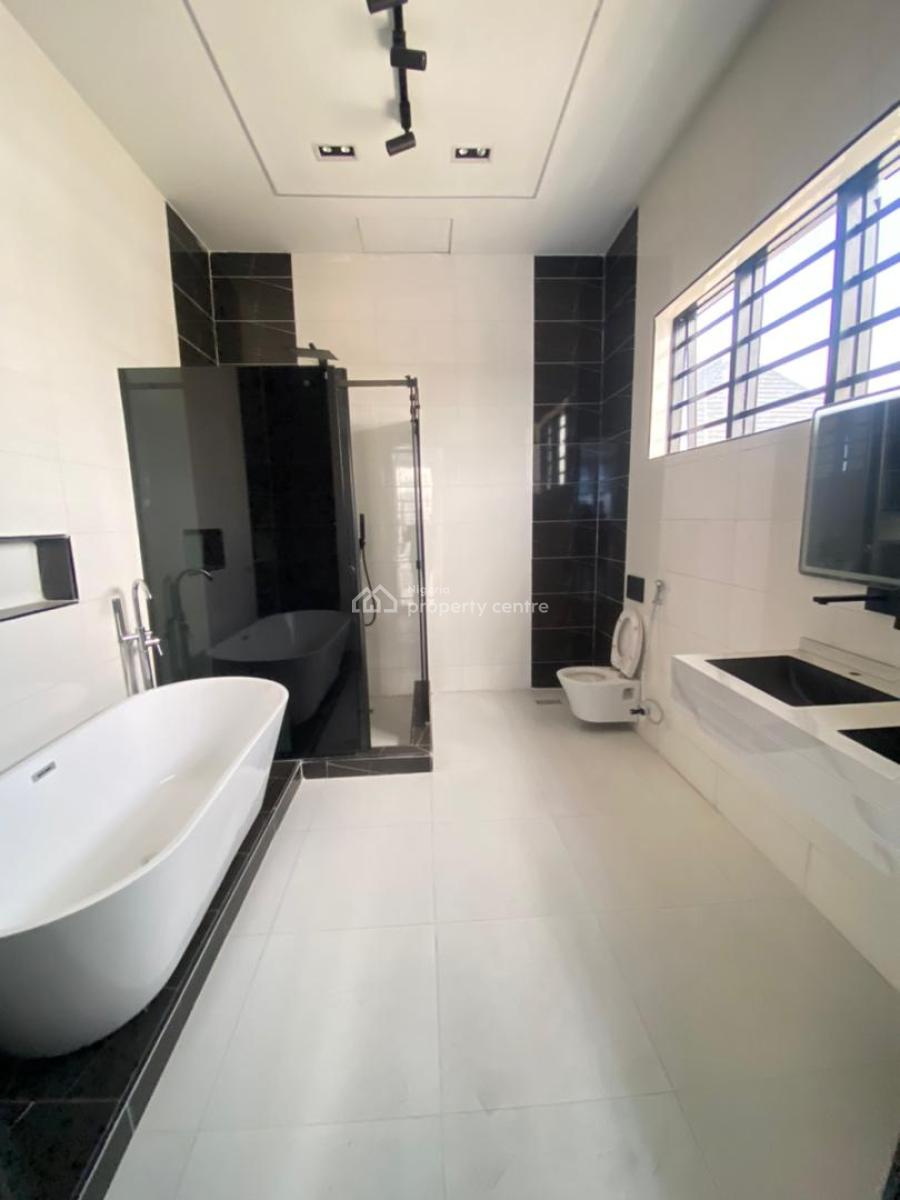 5 Bedroom Fully Detached Duplex with Bq and Swimming Pool, 5 Bedroom Fully Detached Duplex with Bq and Swimming Pool in Chevron, Lekki, Lagos, Detached Duplex for Sale