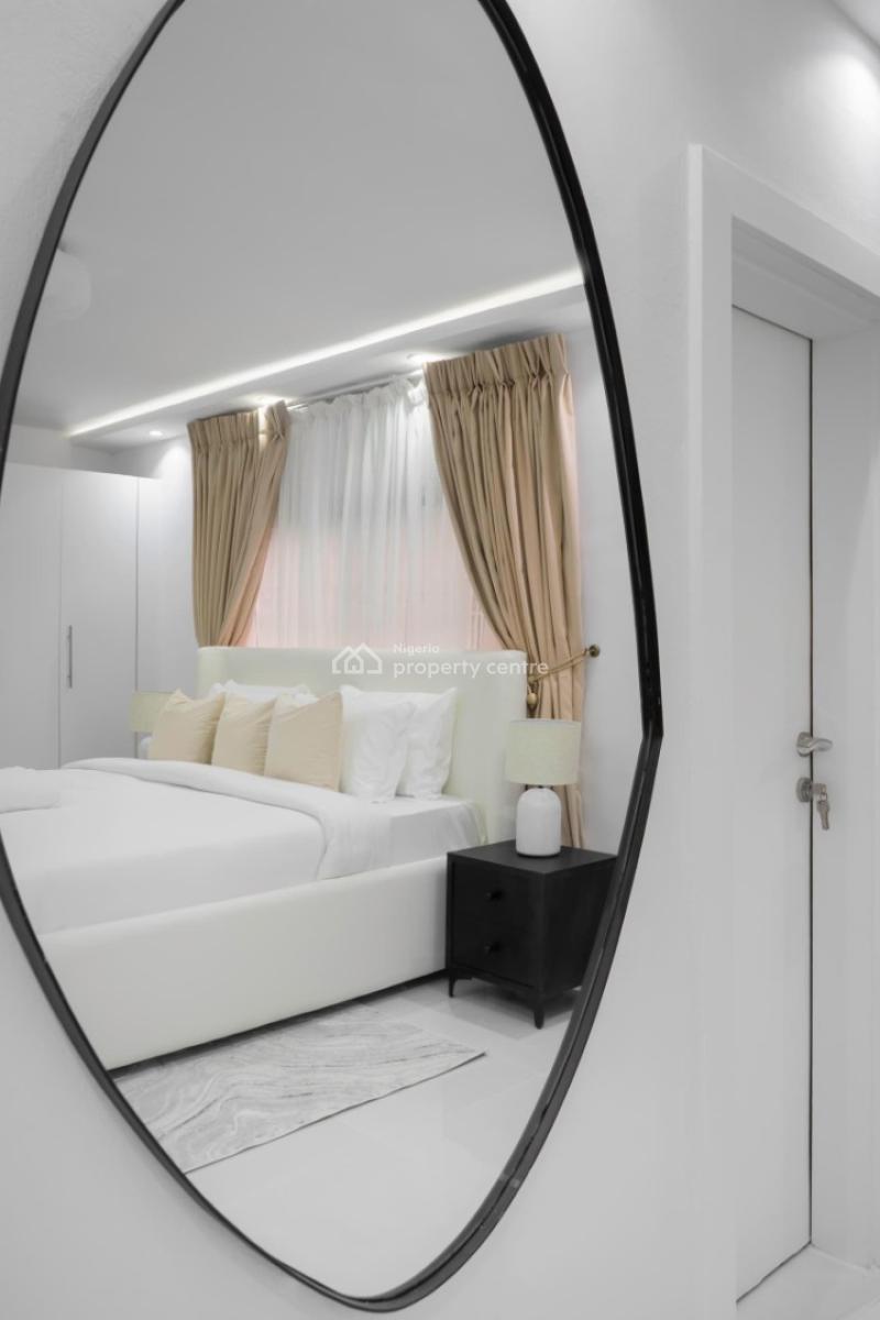 a Quiet Luxury Three-bedroom, Ikoyi, Lagos, Flat / Apartment Short Let