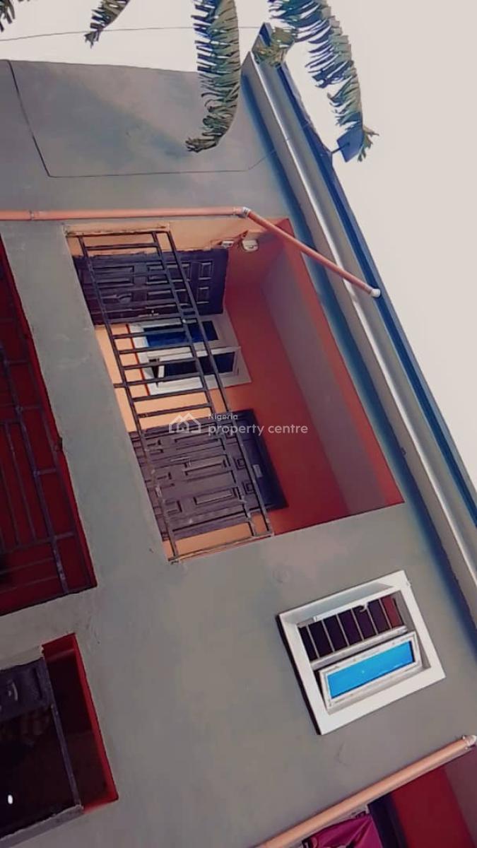 Standard 1 Bedroom Flat, Timber Market Road, By Rumosi Flyover, Rumuosi, Port Harcourt, Rivers, Flat / Apartment for Rent