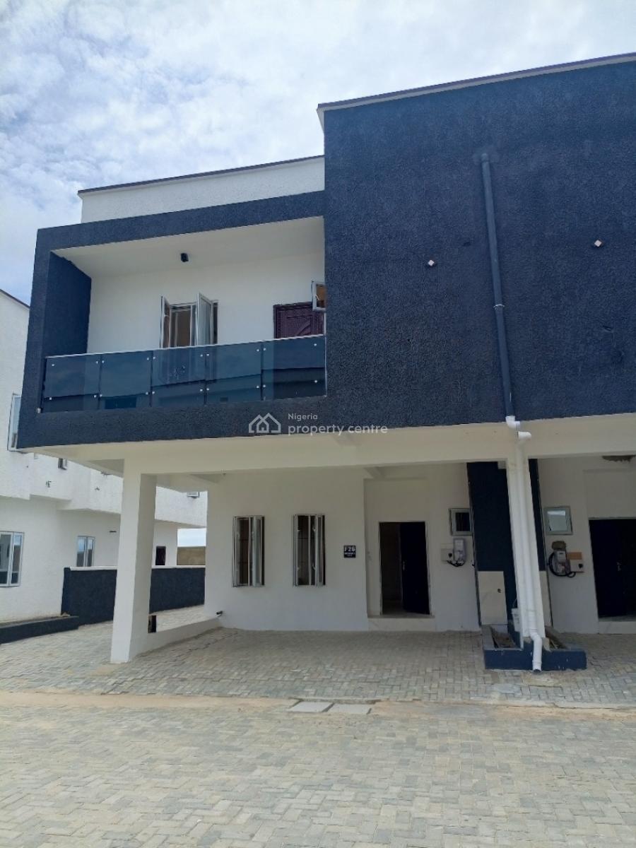 3bedroom Solar Powered & Very Spacious Duplex with Large Living Room, Dkk Bus Stop Sangotedo, Sangotedo, Ajah, Lagos, Semi-detached Duplex for Sale
