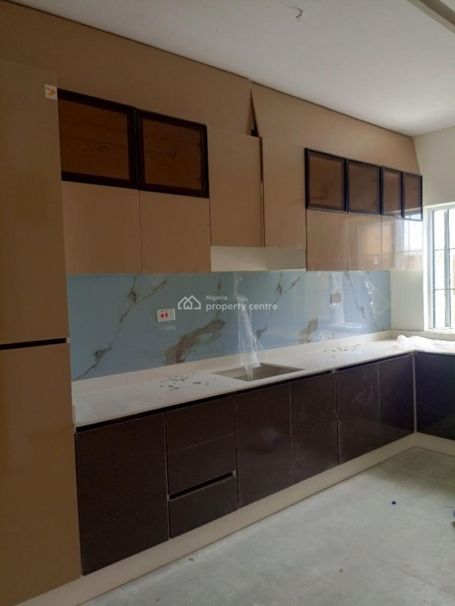 3bedroom Solar Powered & Very Spacious Duplex with Large Living Room, Dkk Bus Stop Sangotedo, Sangotedo, Ajah, Lagos, Semi-detached Duplex for Sale