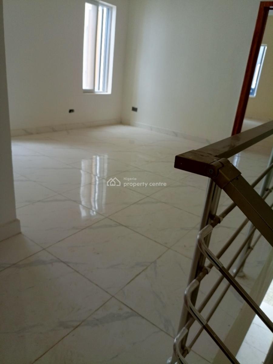 3bedroom Solar Powered & Very Spacious Duplex with Large Living Room, Dkk Bus Stop Sangotedo, Sangotedo, Ajah, Lagos, Semi-detached Duplex for Sale
